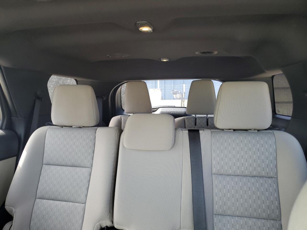 2011 Ford Explorer - Image 10