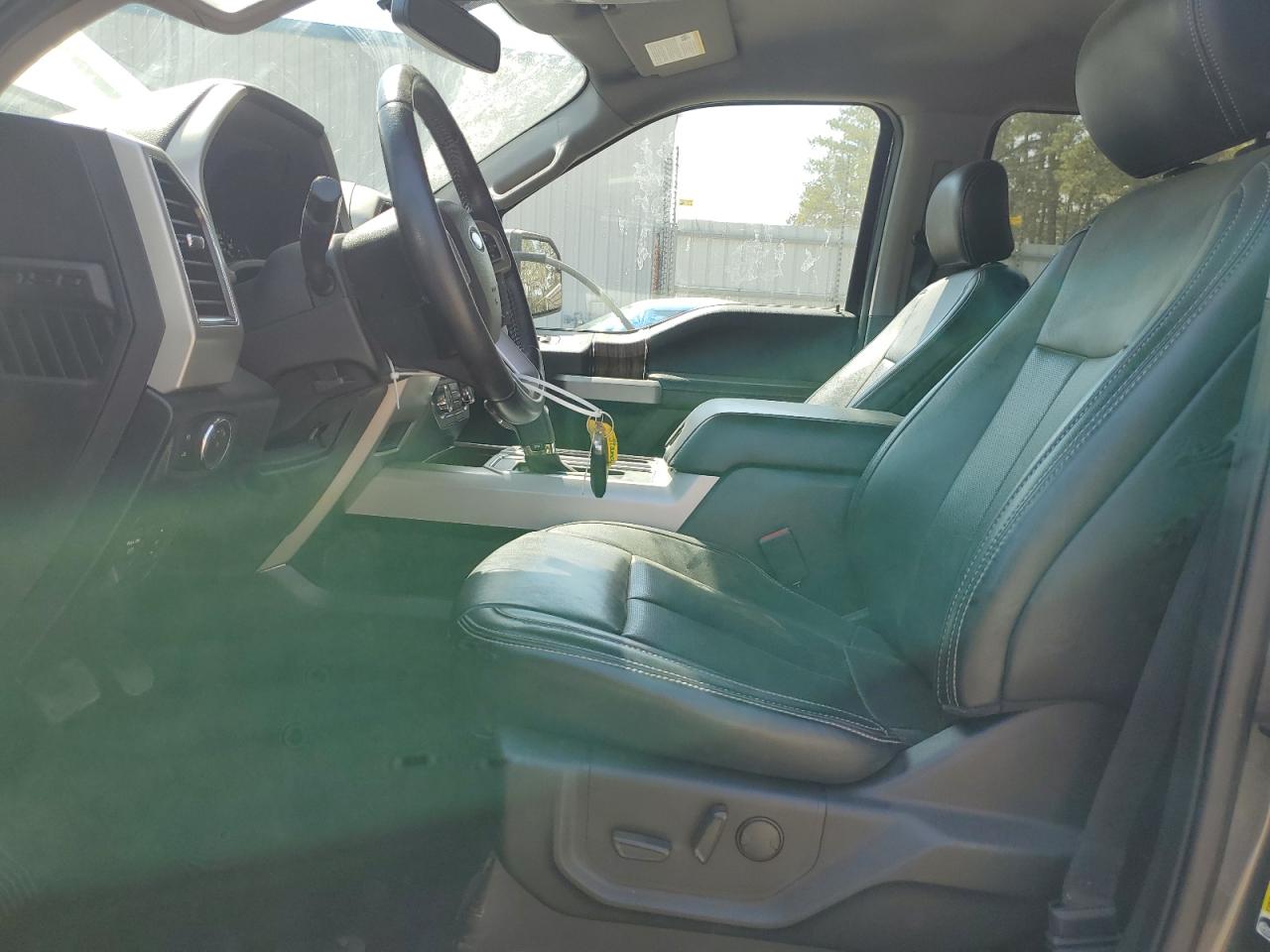 1FTEW1E57KFB83184 FORD F-150 2019