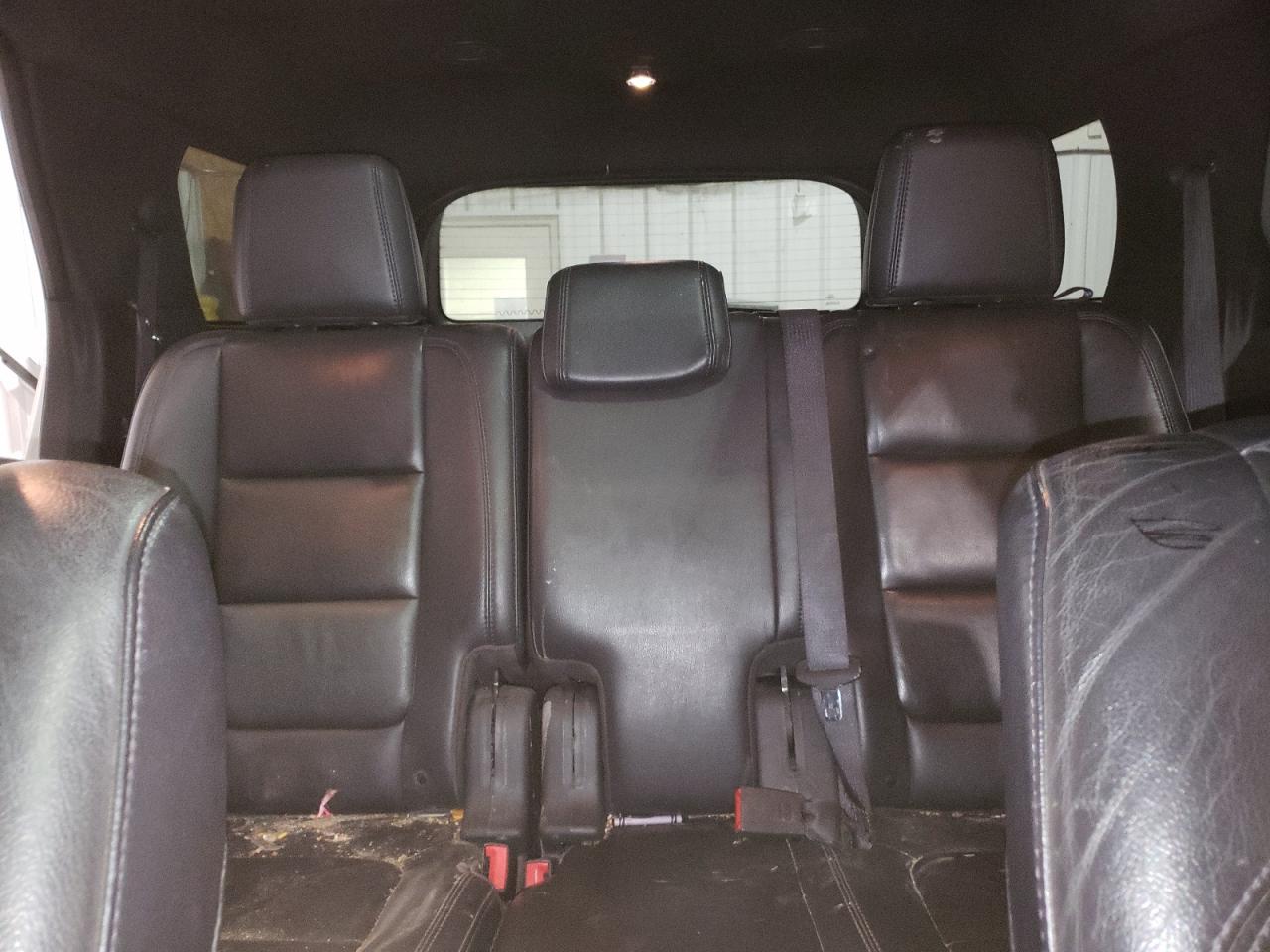 2011 Ford Explorer - Image 10