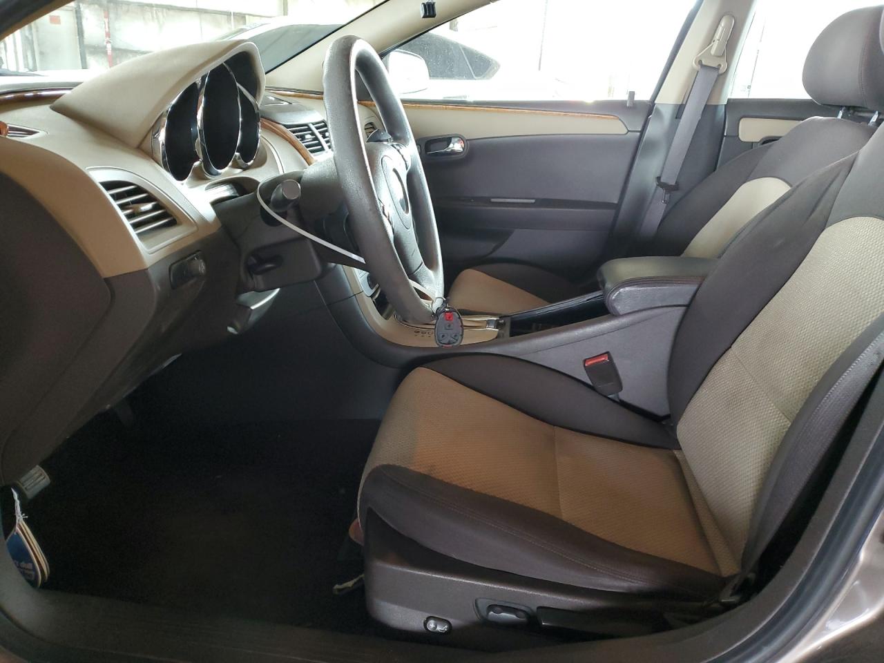 2010 Chevrolet Malibu - Image 7