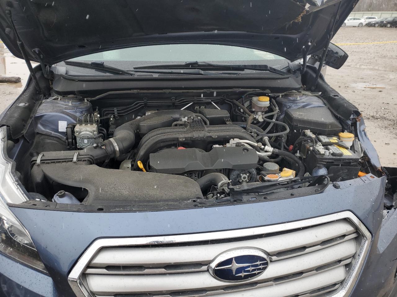 2015 Subaru Outback - Image 11