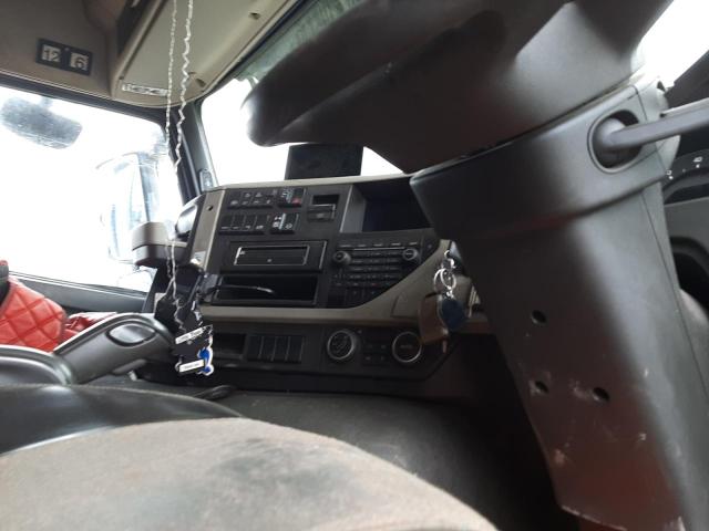 2015 VOLVO FM