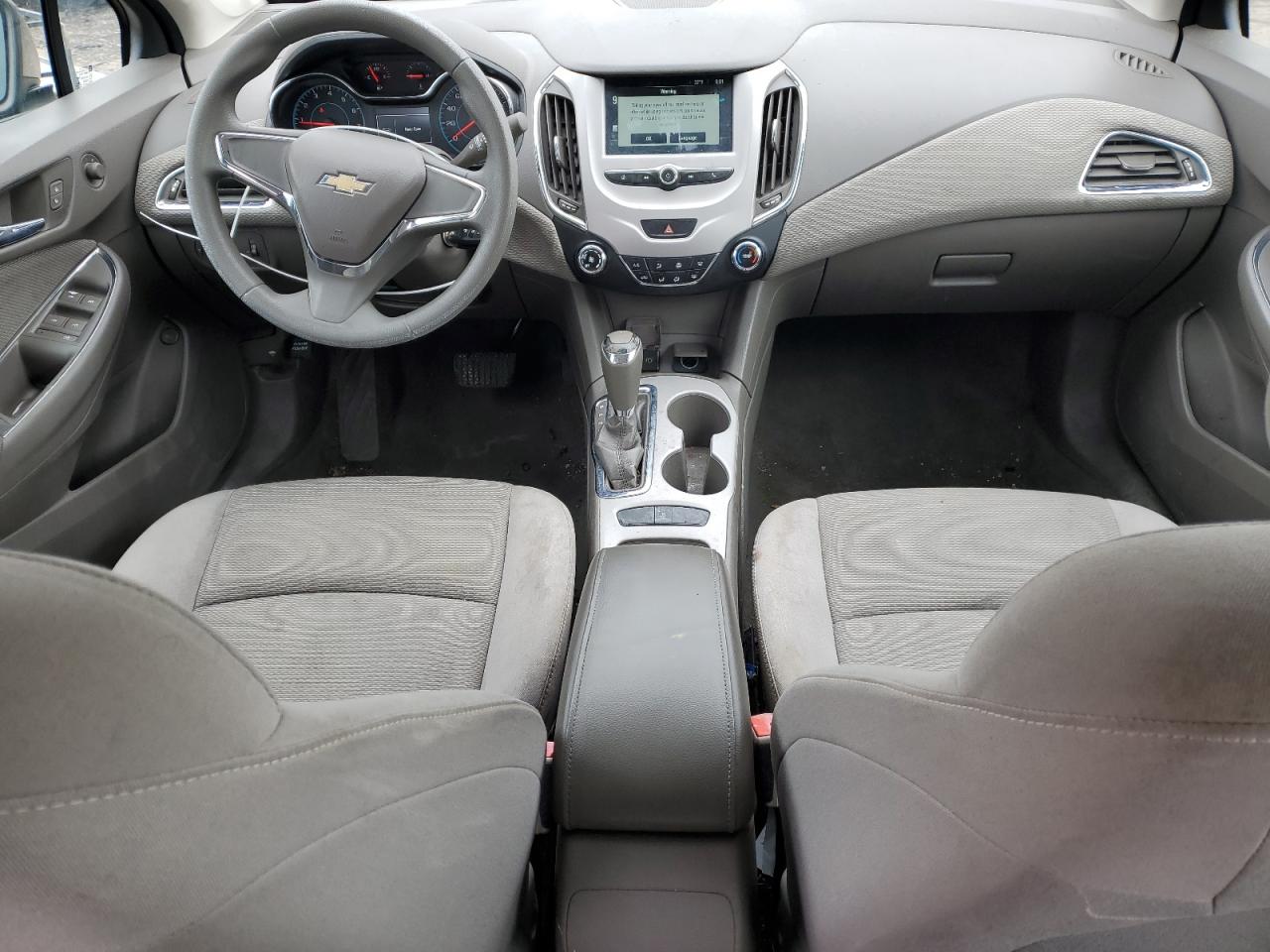 2016 Chevrolet Cruze - Image 8