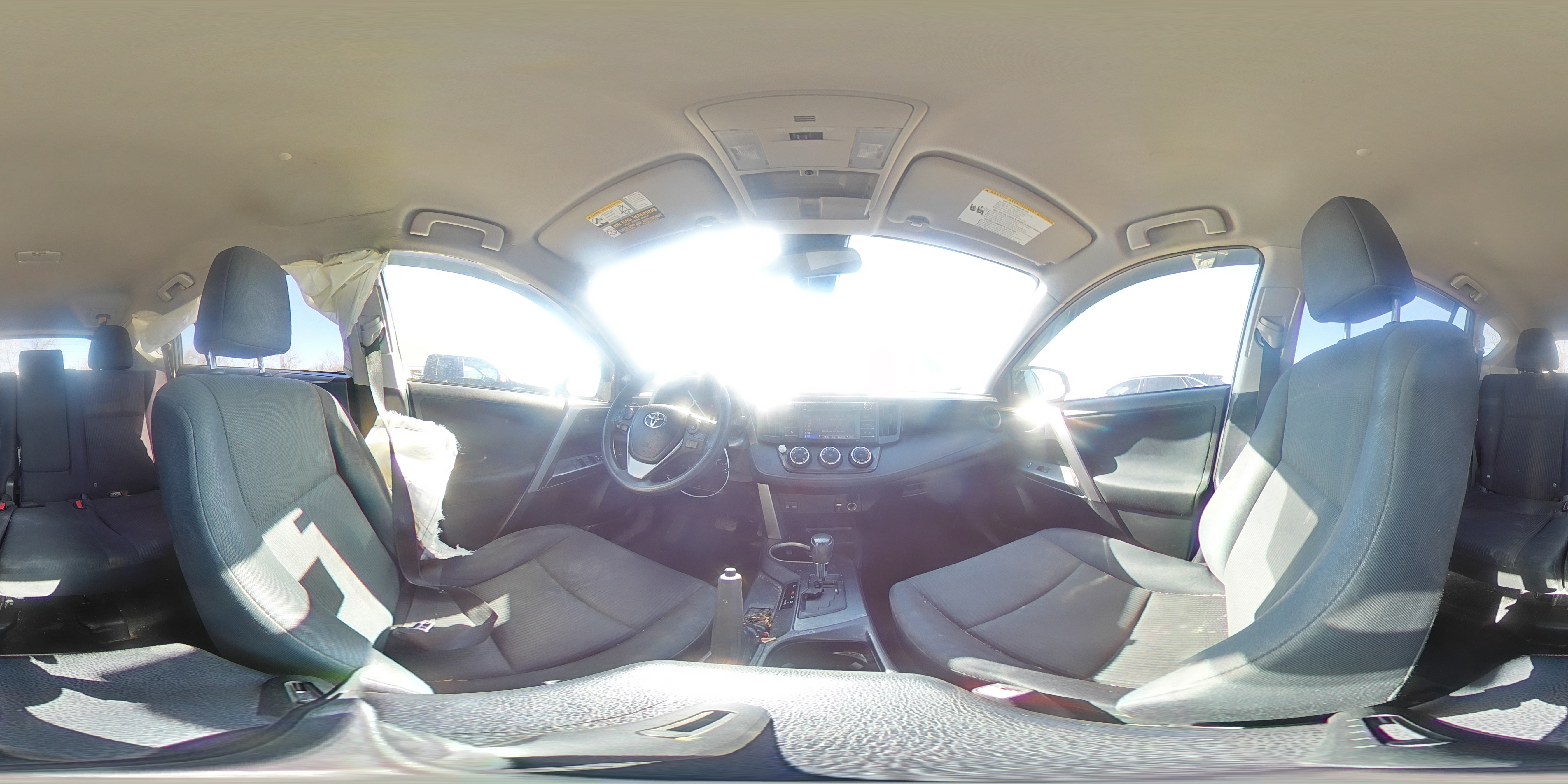 2017 Toyota RAV 4 - Image 13