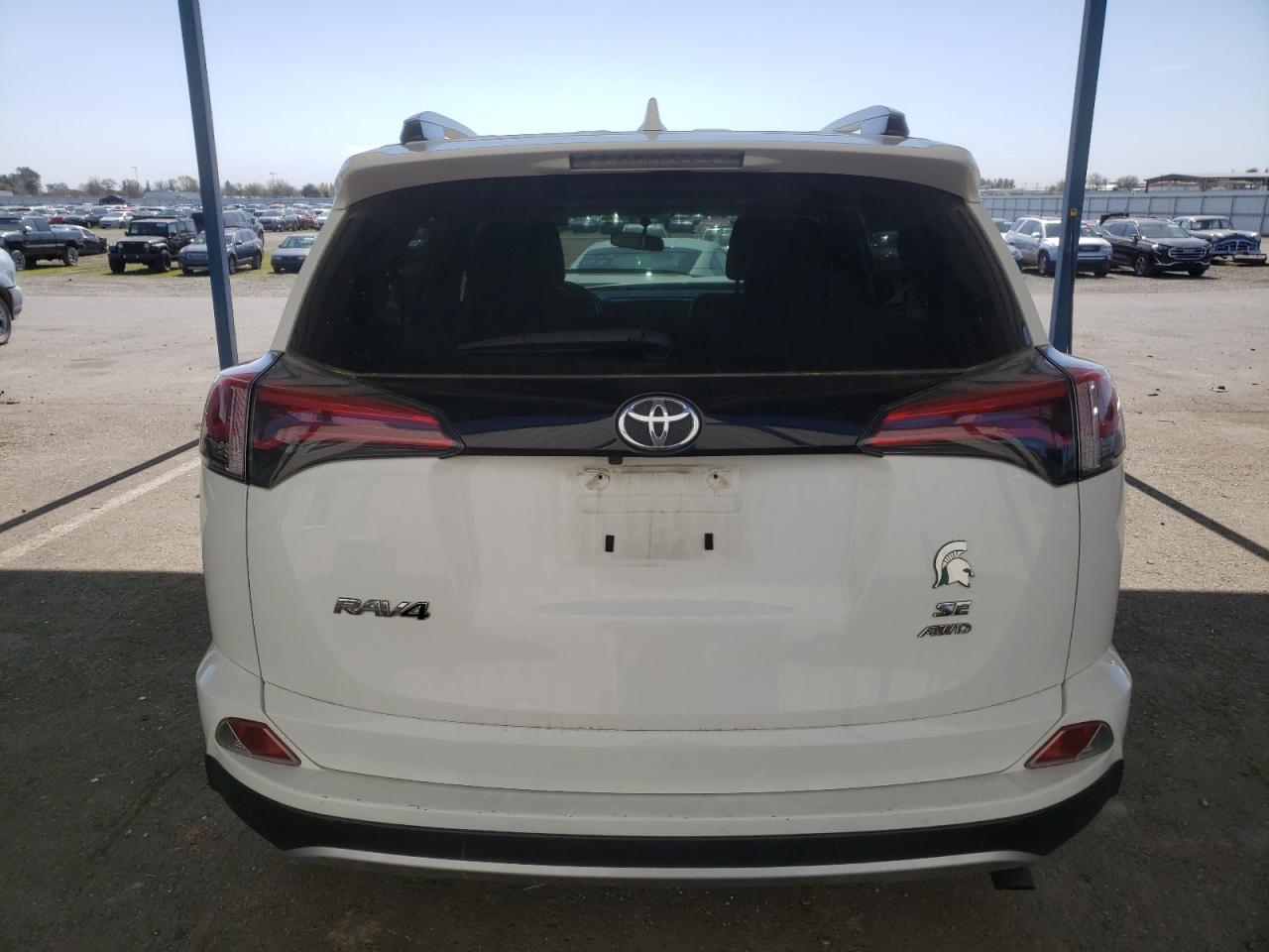 JTMJFREV7GJ083524 TOYOTA RAV4 2016