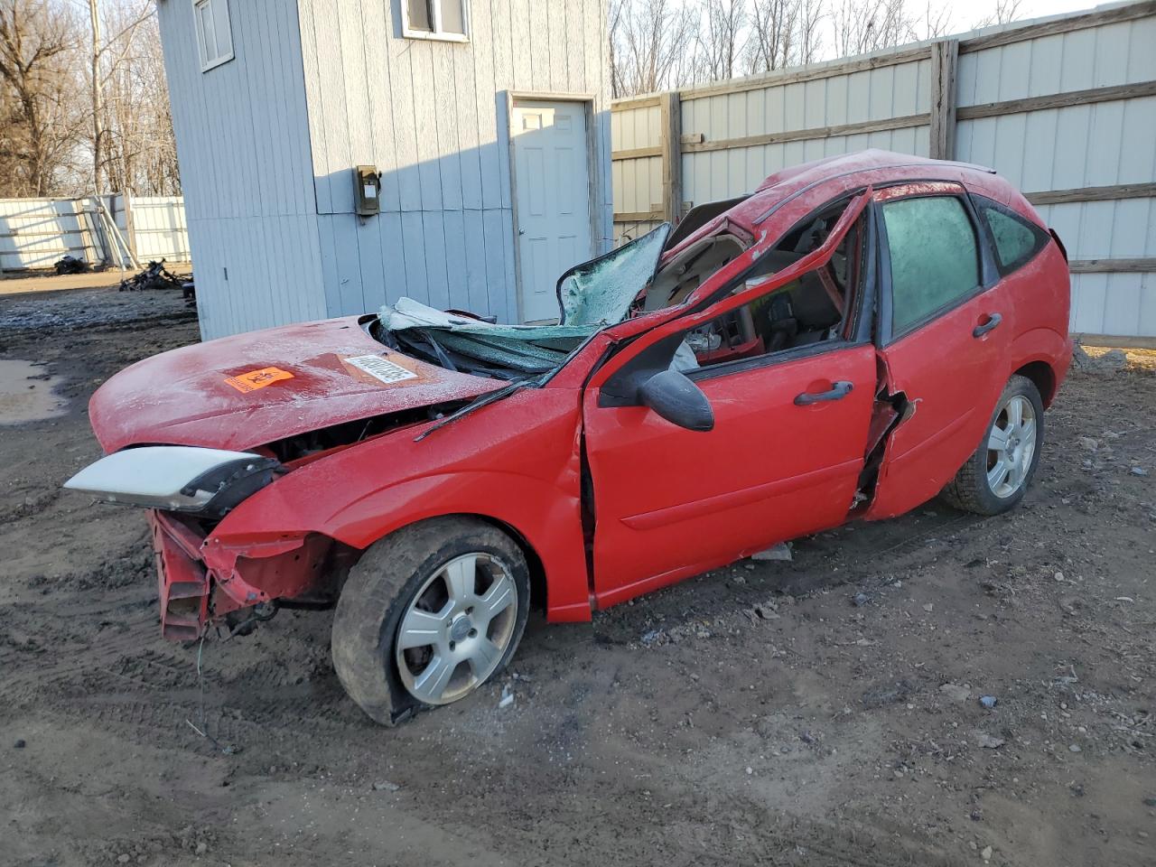 2007 Ford Focus Zx5 for Sale in Davison, MI - Rollover