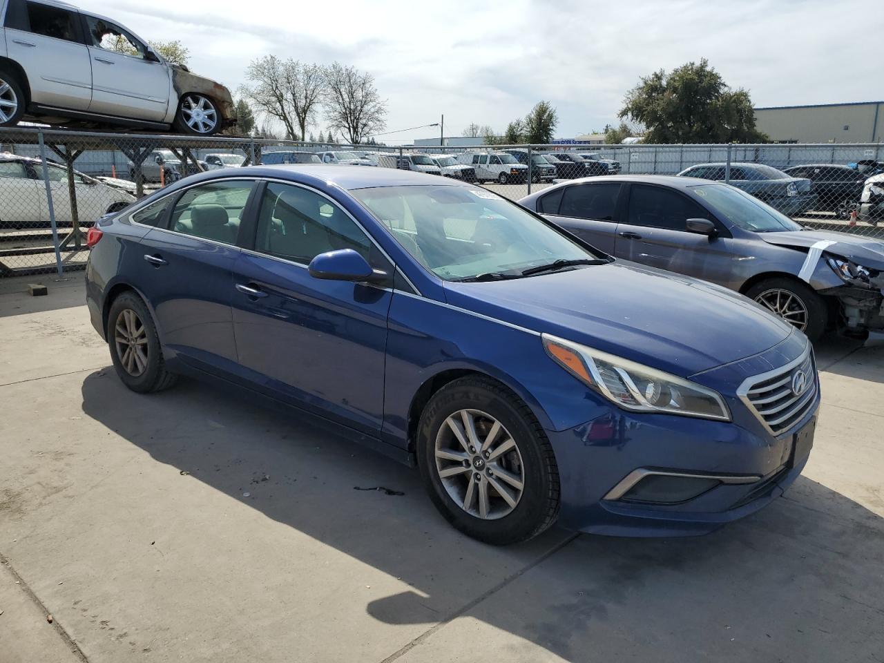 2016 Hyundai Sonata - Image 4