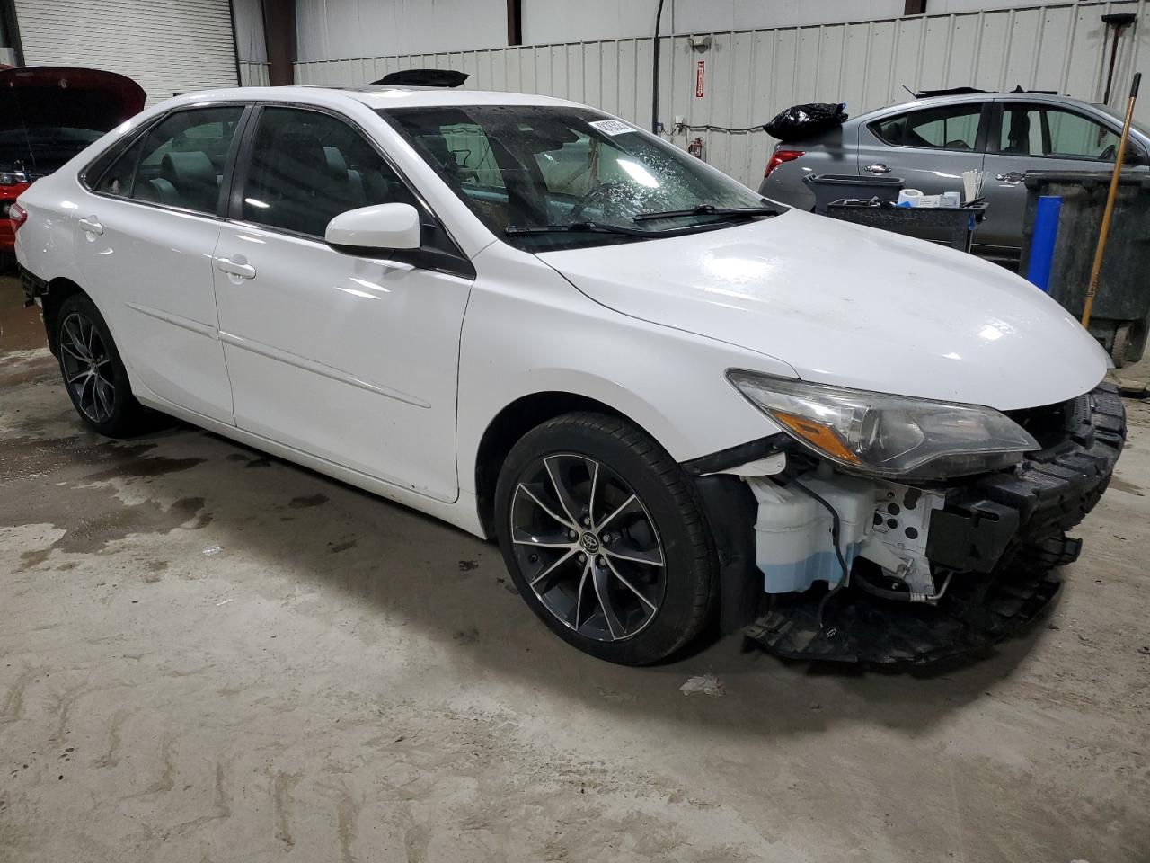 2015 Toyota Camry - Image 4