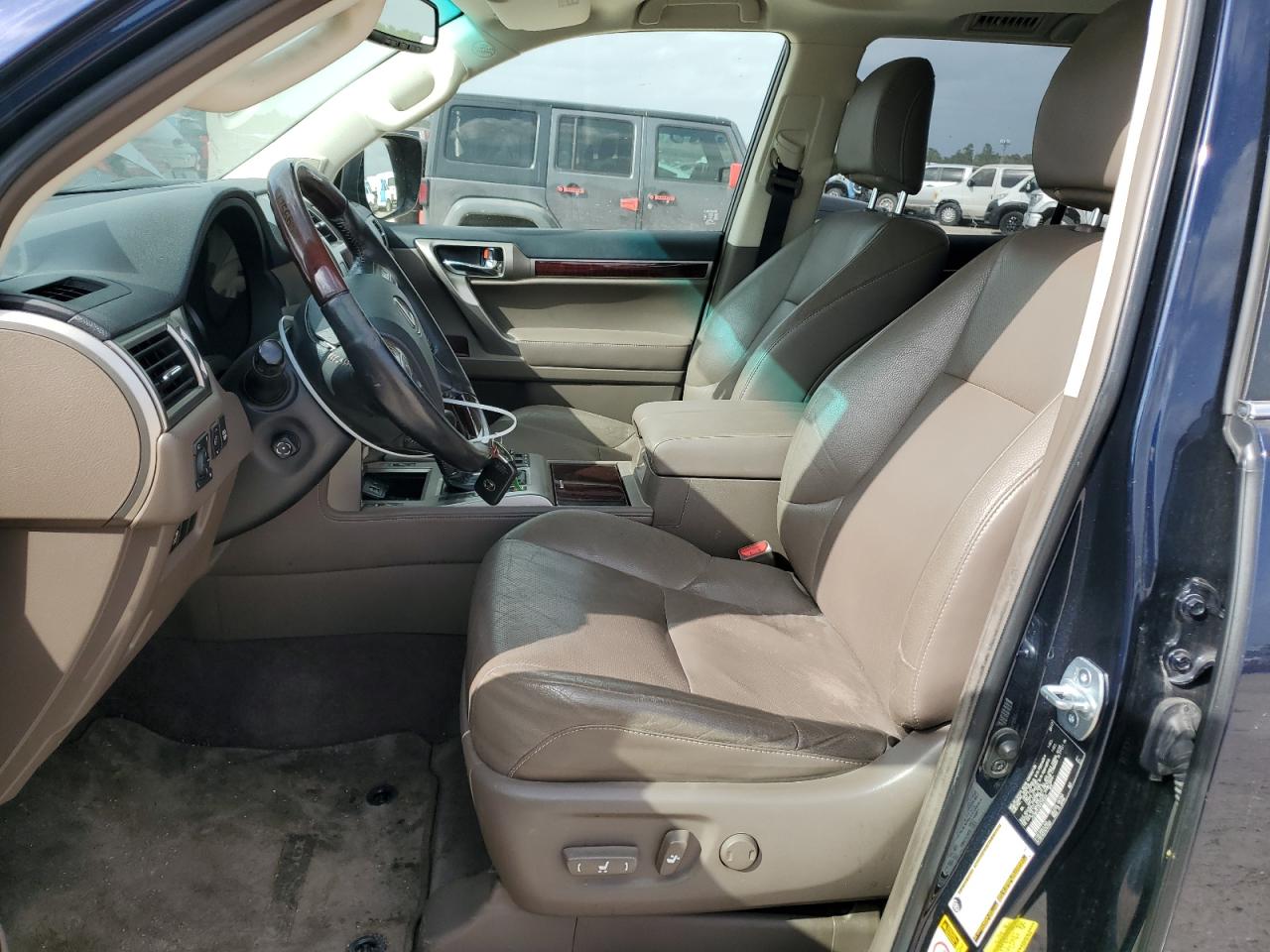 2017 Lexus GX - Image 7