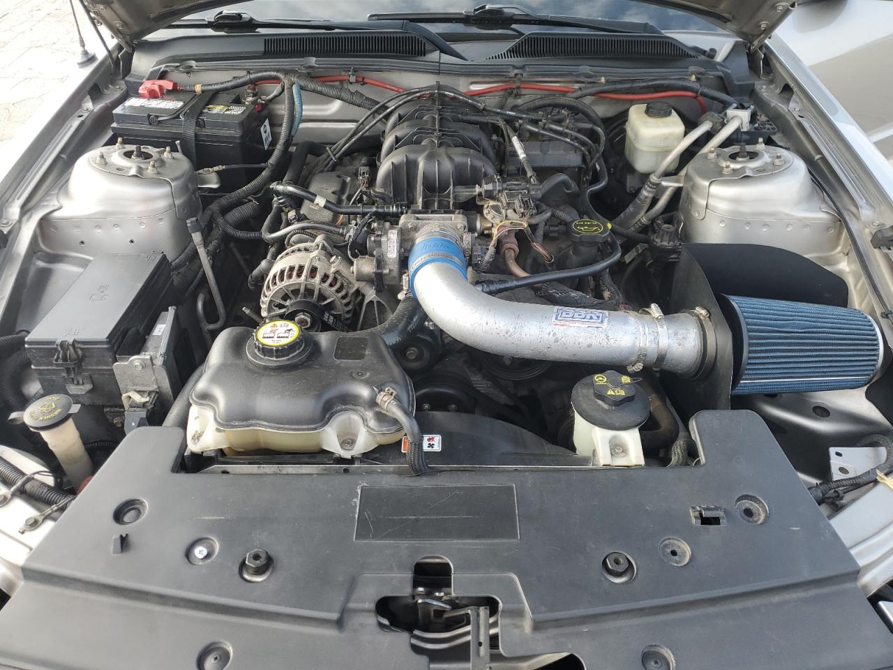 2008 Ford Mustang - Image 11