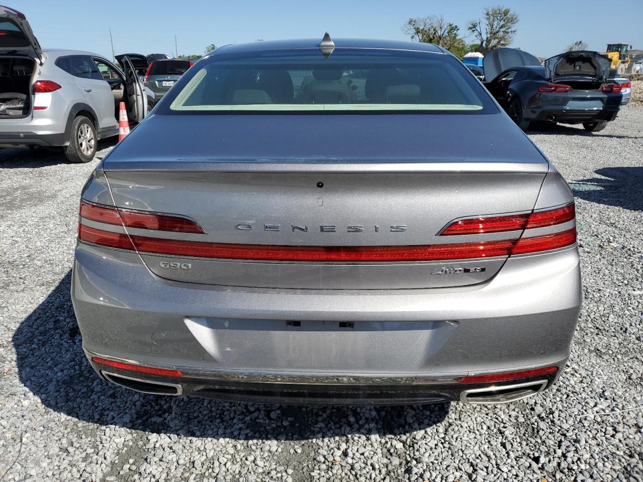 2022 Genesis G90 - Image 6