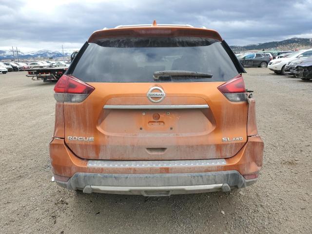  NISSAN ROGUE 2017 Оранжевый
