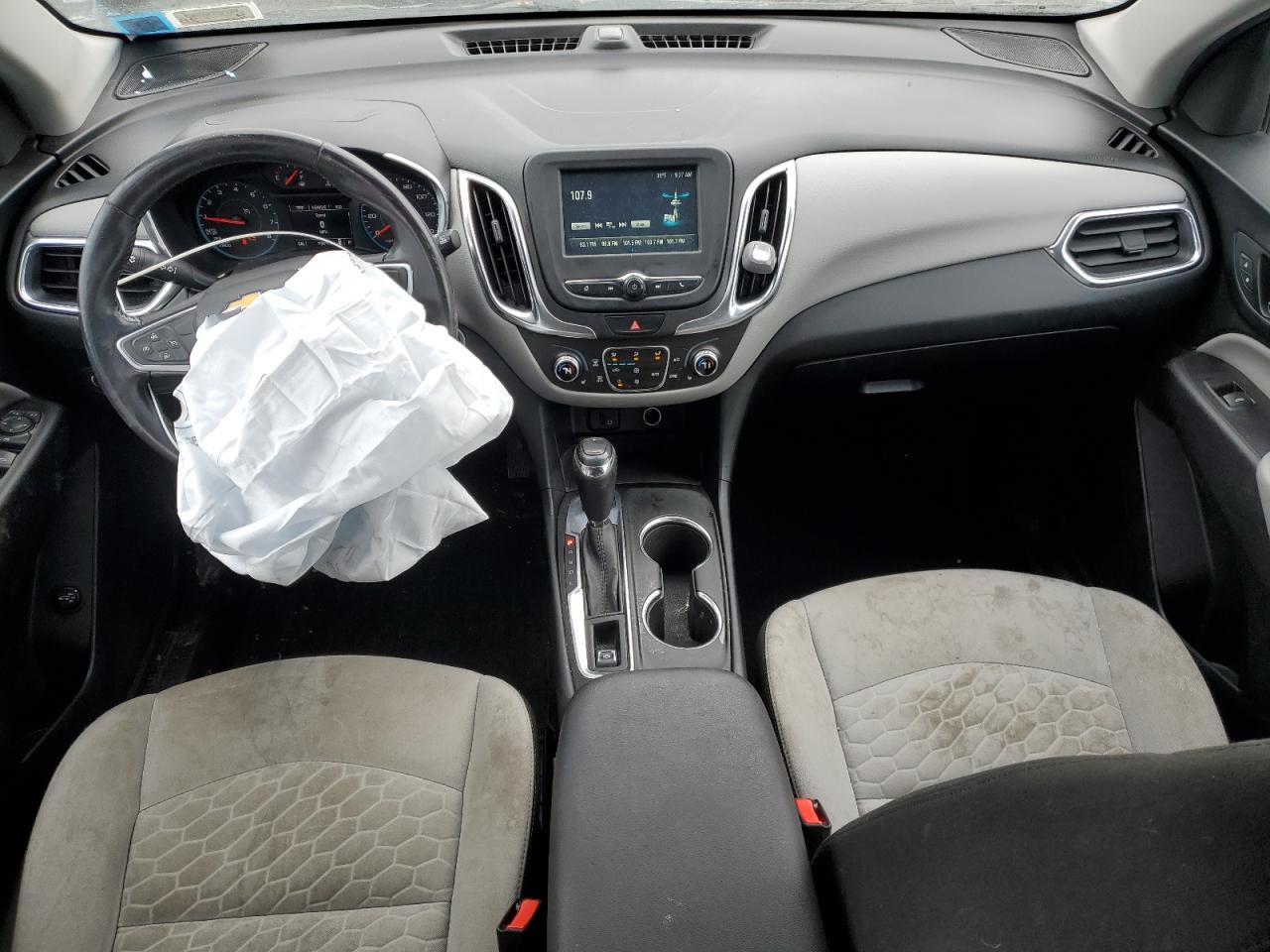 2018 Chevrolet Equinox - Image 8