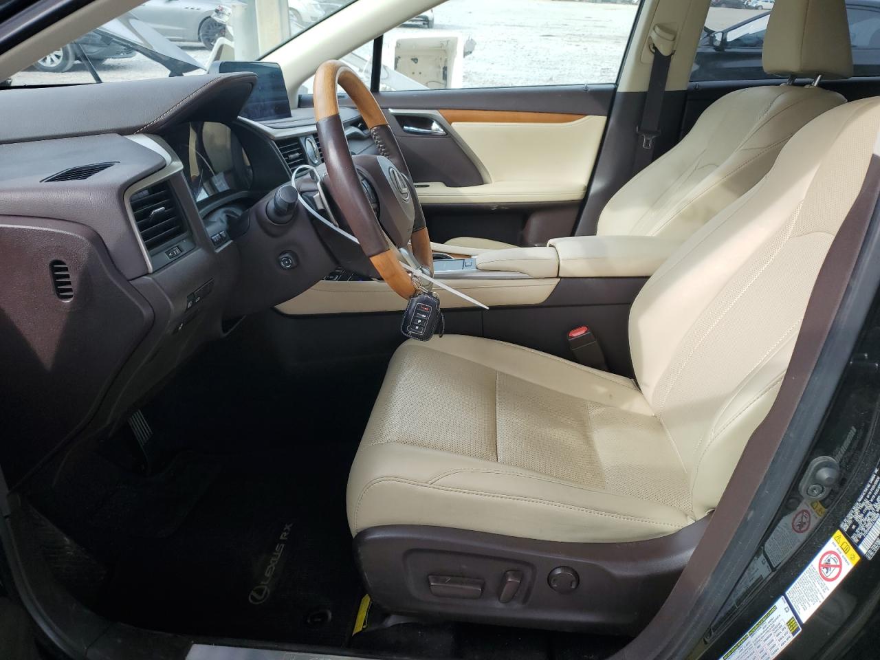 2020 Lexus RX - Image 7