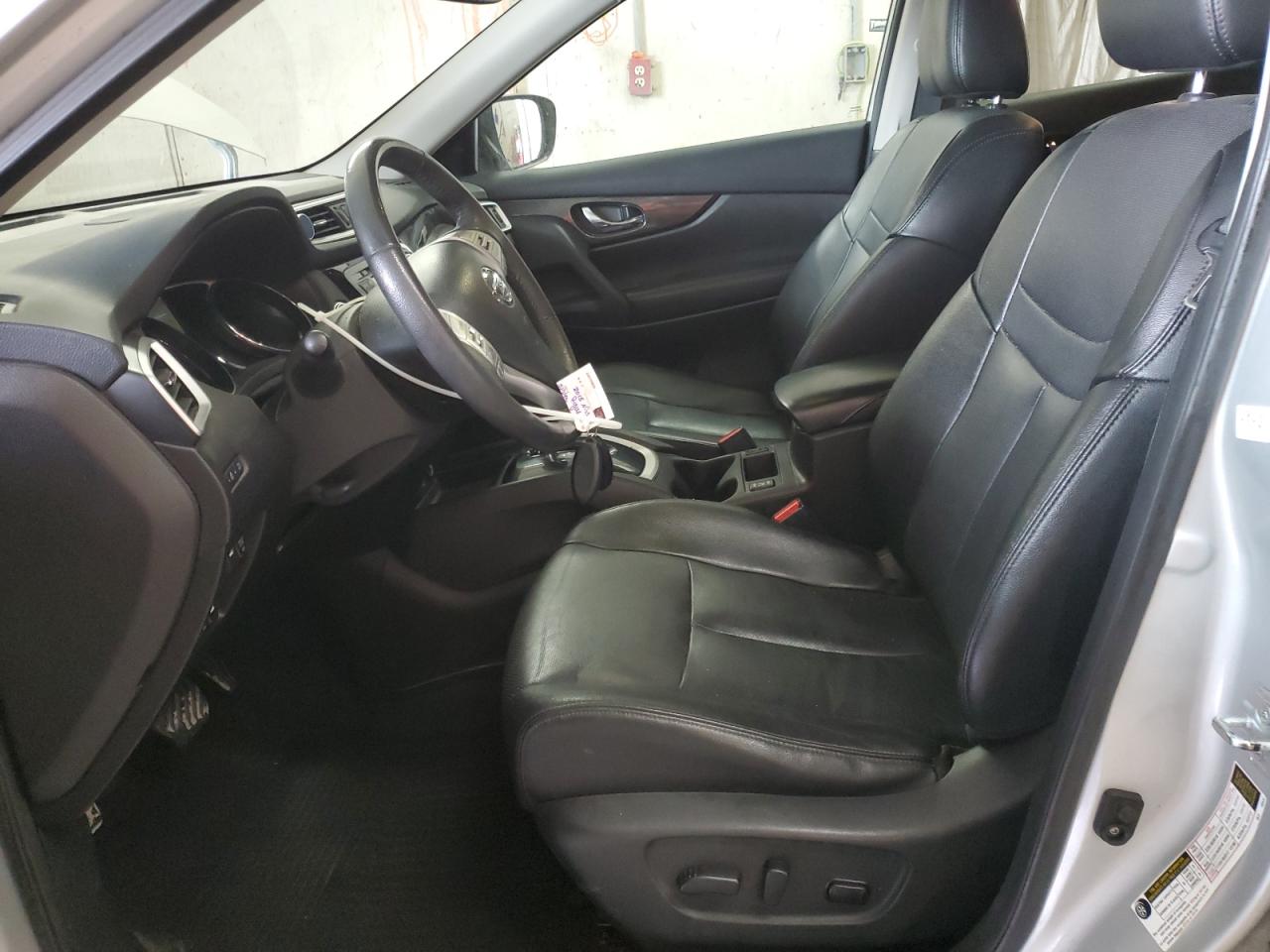2015 Nissan Rogue - Image 7