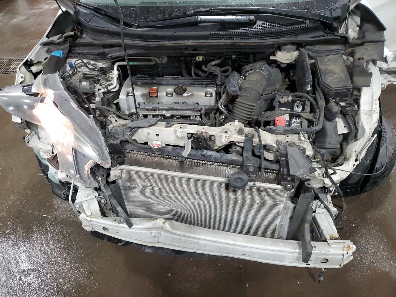 2014 Honda CR-V - Image 13
