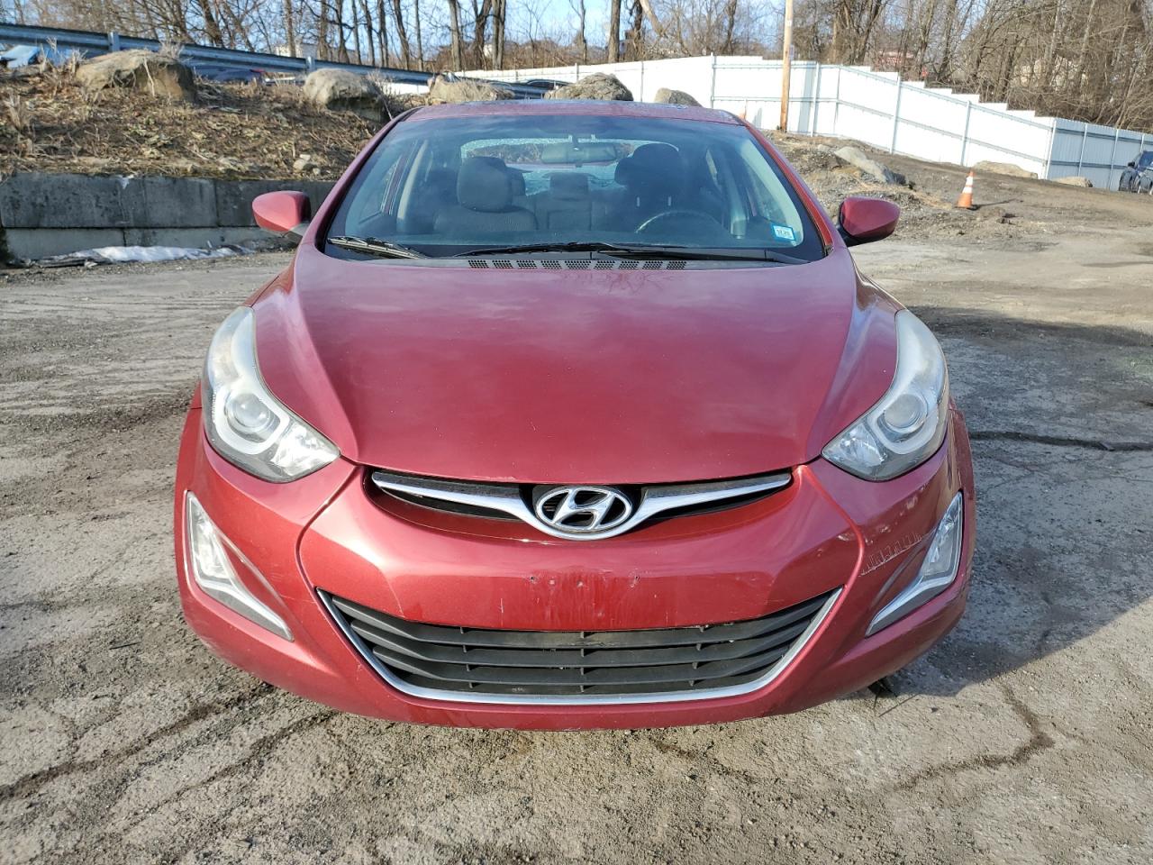 2015 Hyundai Elantra - Image 5