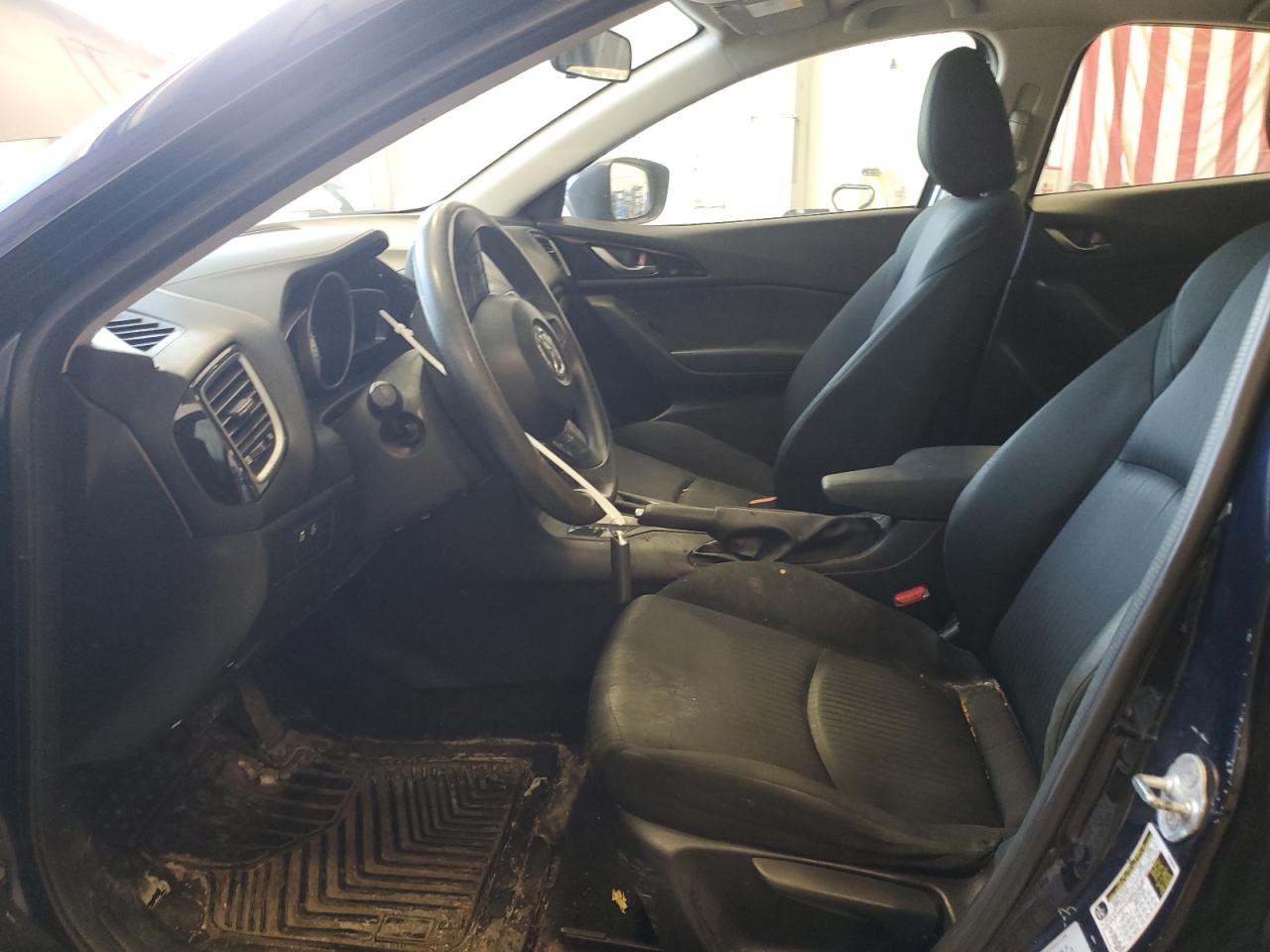 2014 Mazda 3 - Image 7