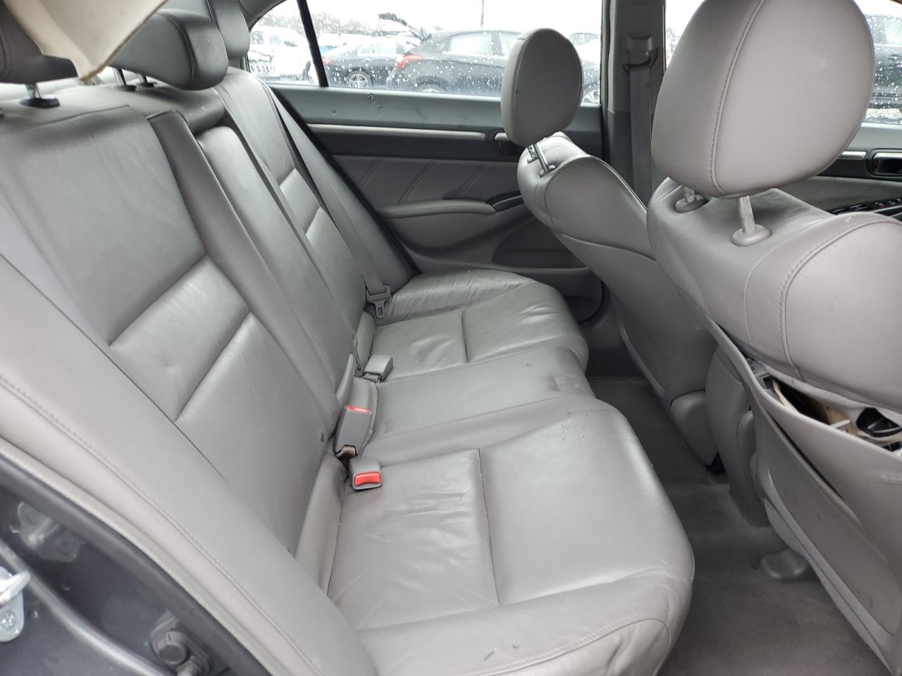 2011 Honda Civic - Image 10