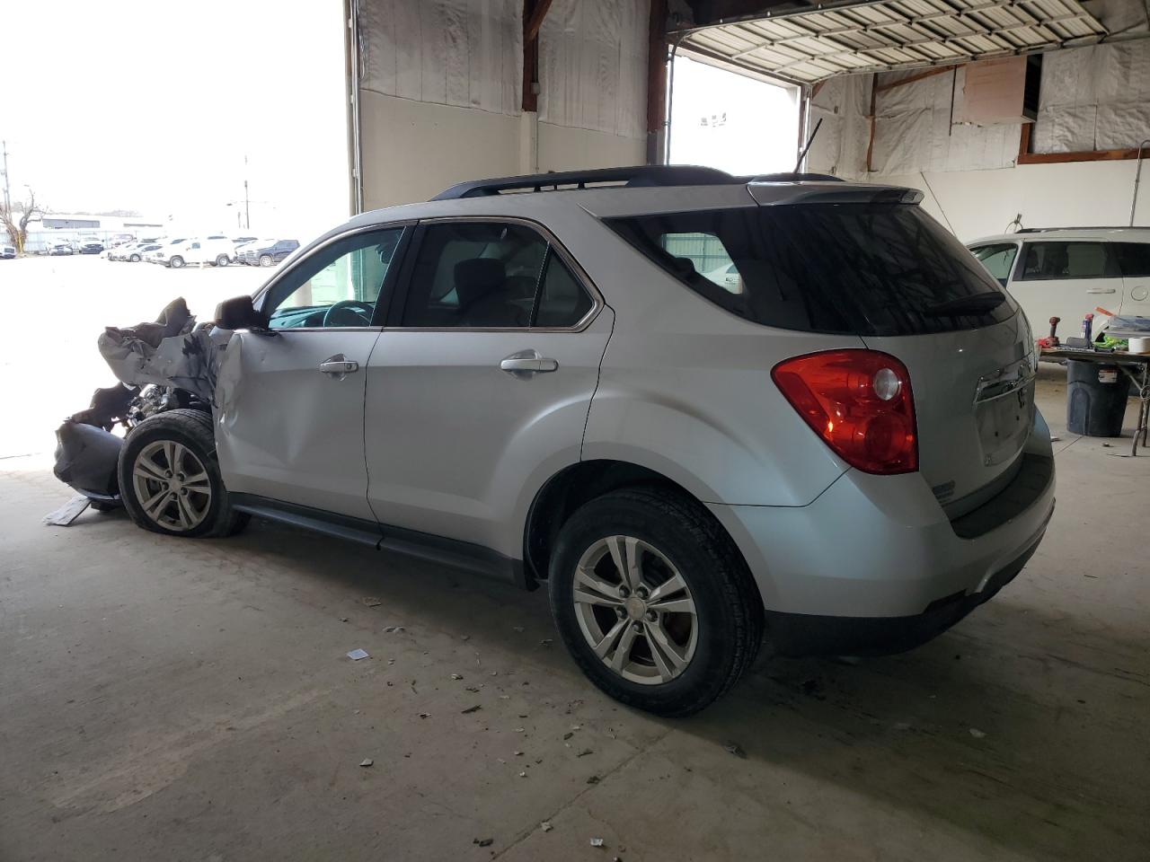 2015 Chevrolet Equinox - Image 2
