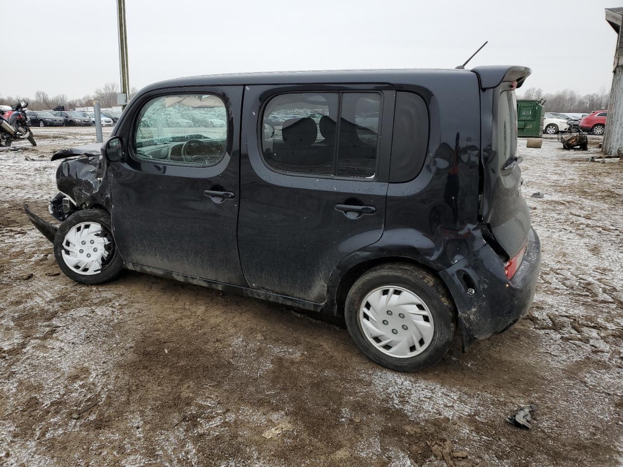 2013 Nissan Cube - Image 2