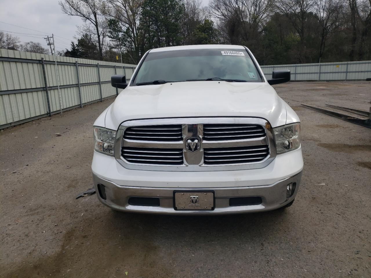 2015 RAM 1500 - Image 5