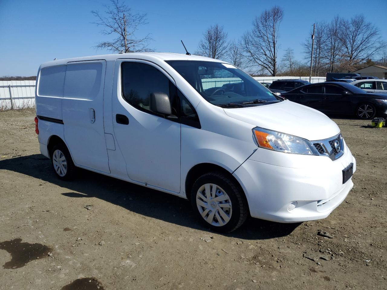 2014 Nissan NV - Image 4