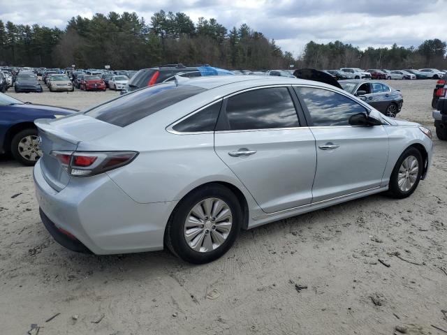 Sedans HYUNDAI SONATA 2017 Srebrny