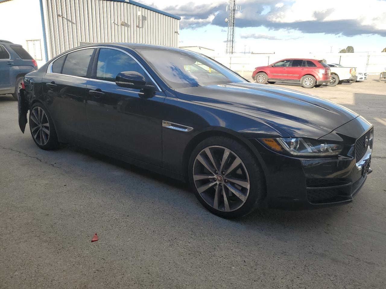 2017 Jaguar XE - Image 4