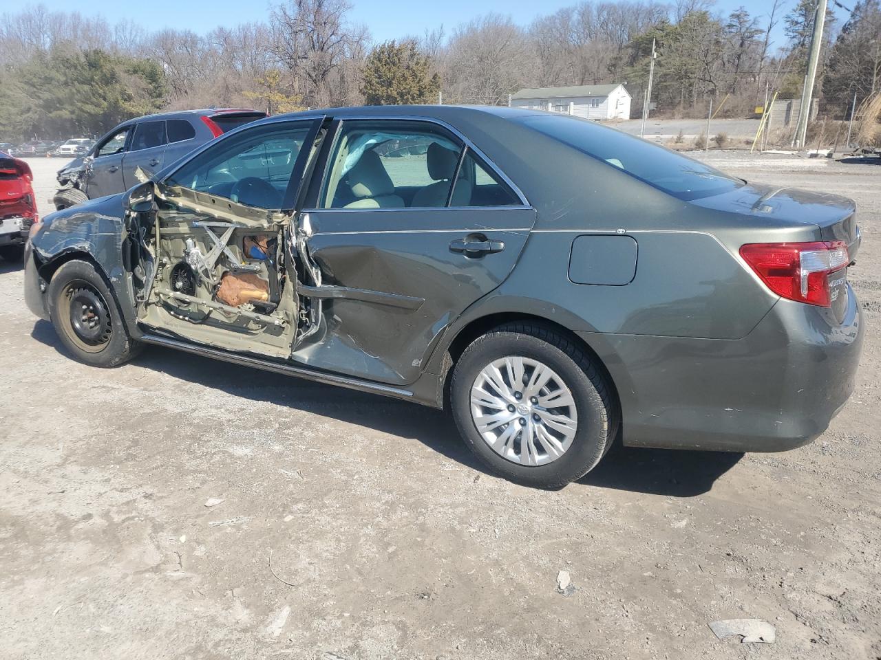 2013 Toyota Camry - Image 2