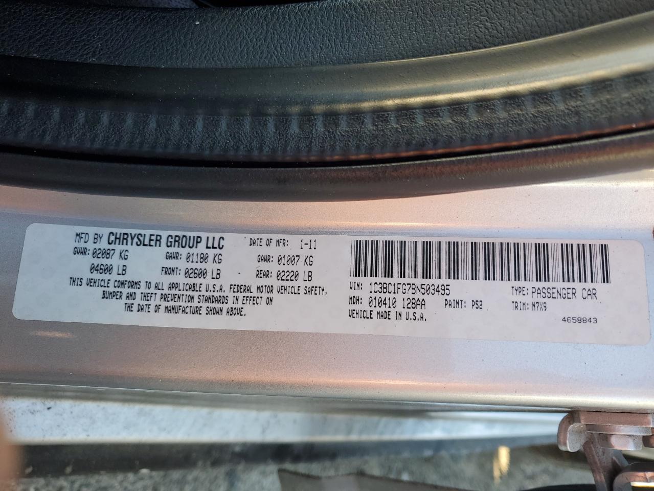 2011 Chrysler 200 - Image 12