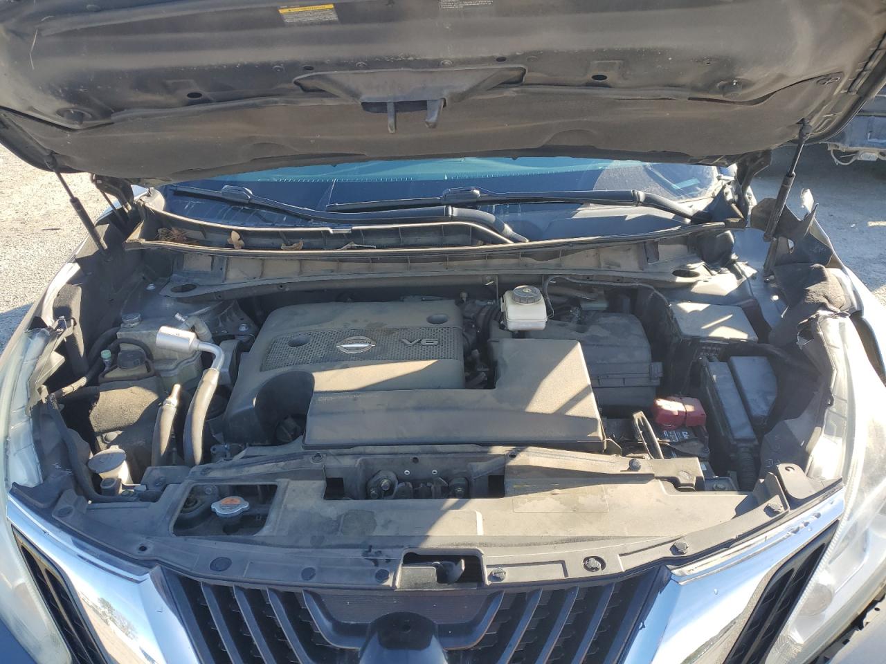 2015 Nissan Murano - Image 13