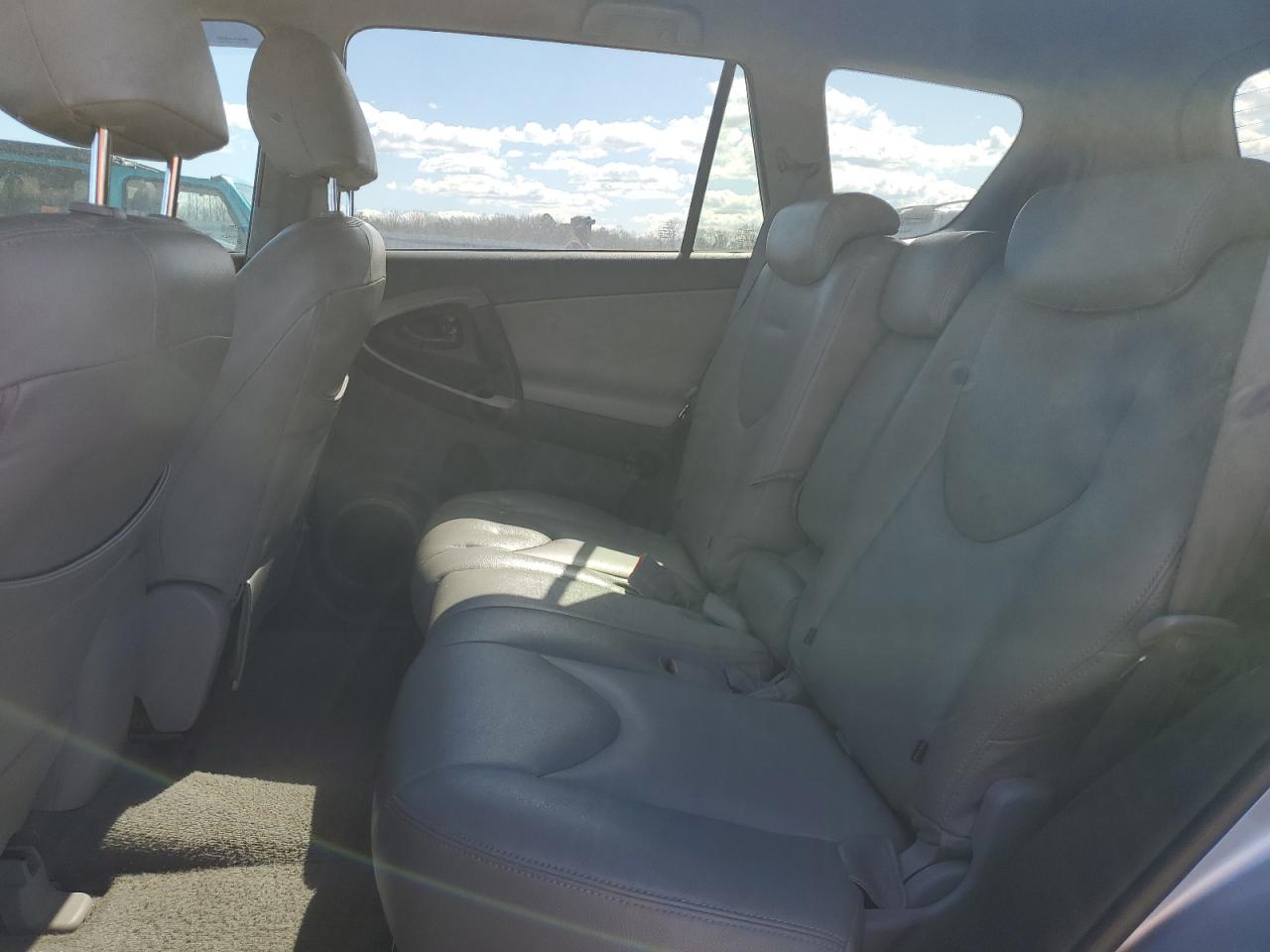 2011 Toyota Rav4 VIN: 2T3BF4DV2BW127643 Lot: 50377235