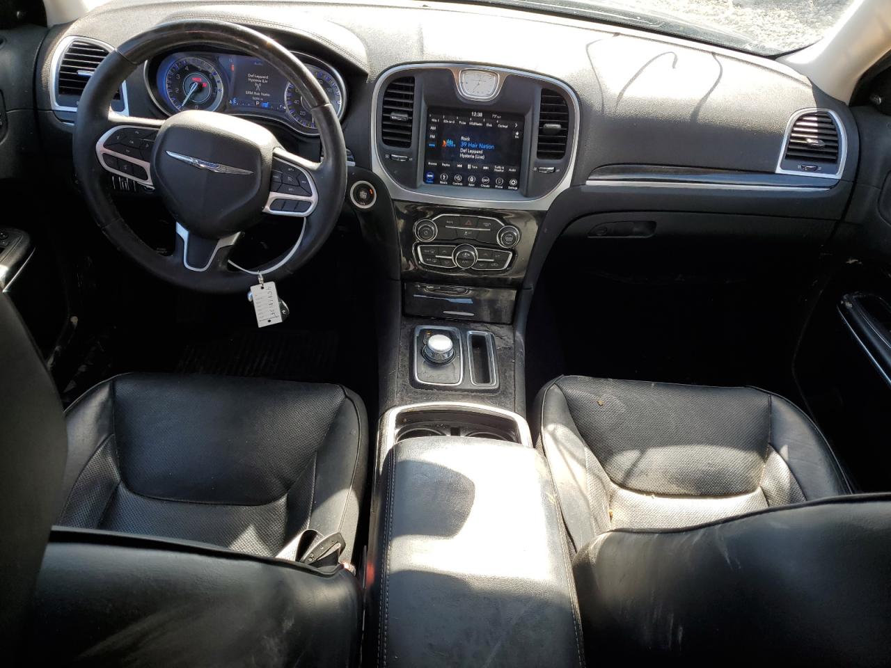 2018 Chrysler 300 Limited VIN: 2C3CCAKG3JH250497 Lot: 64851615