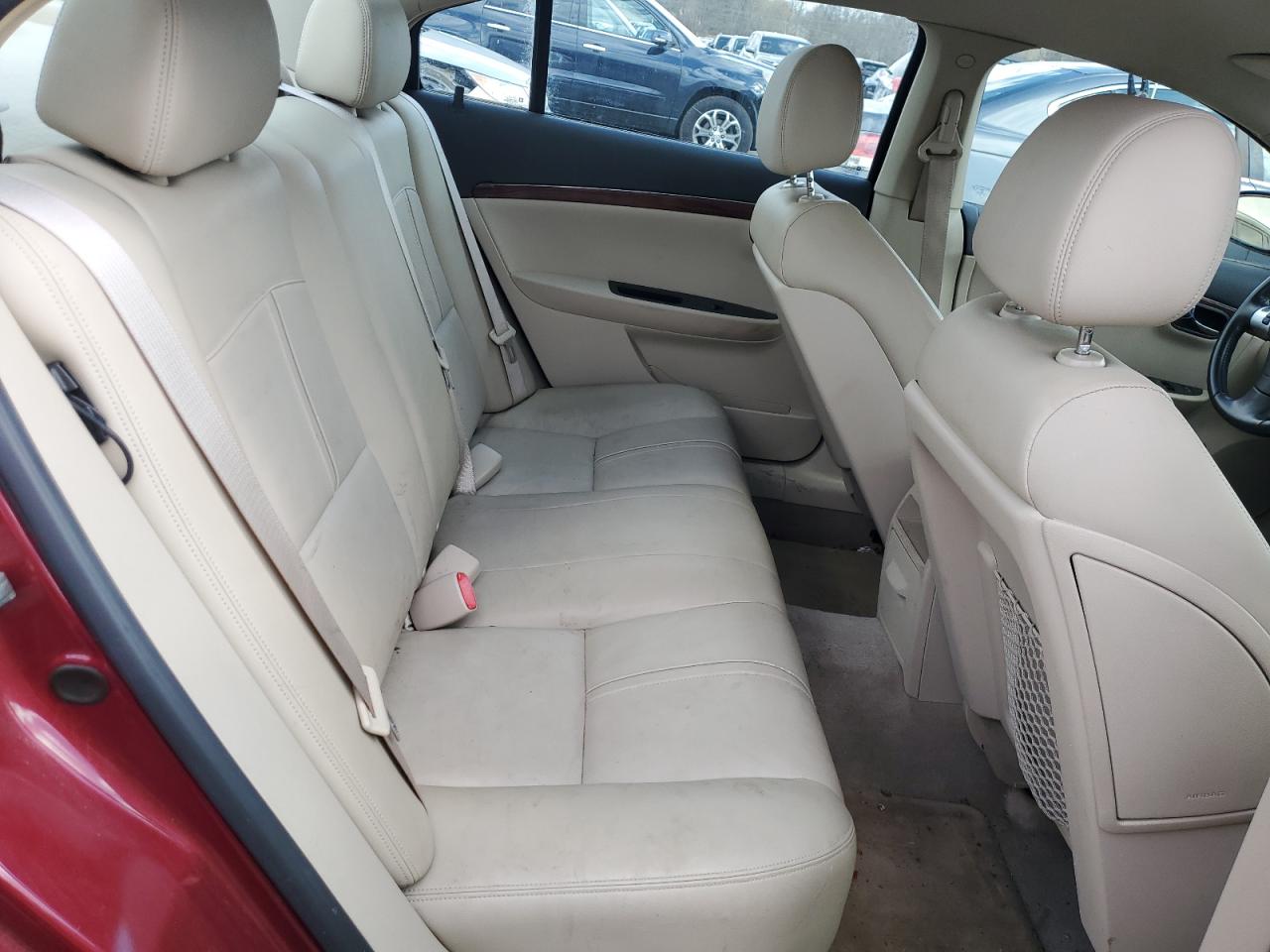 2009 Saturn Aura - Image 10
