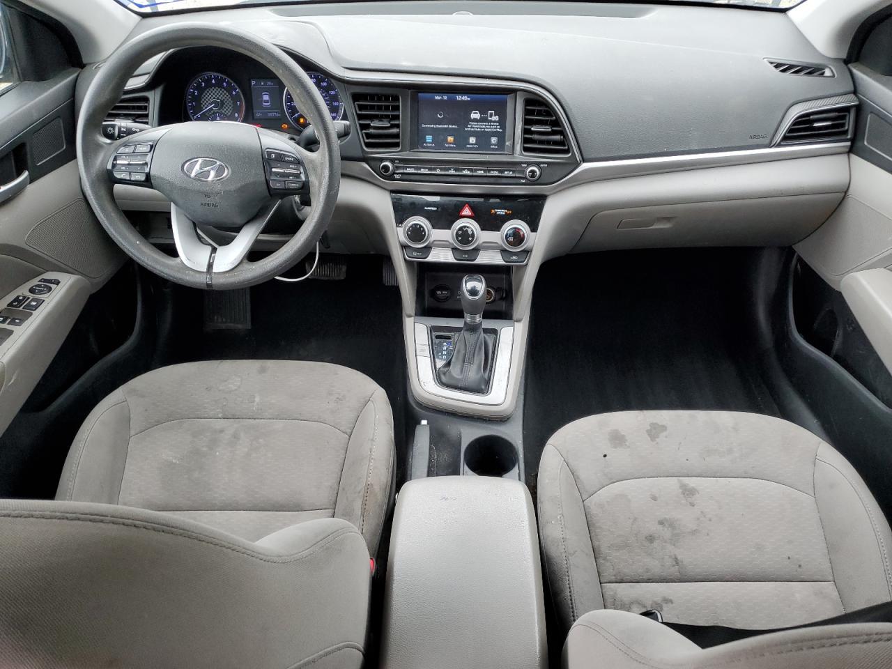 2019 Hyundai Elantra - Image 8