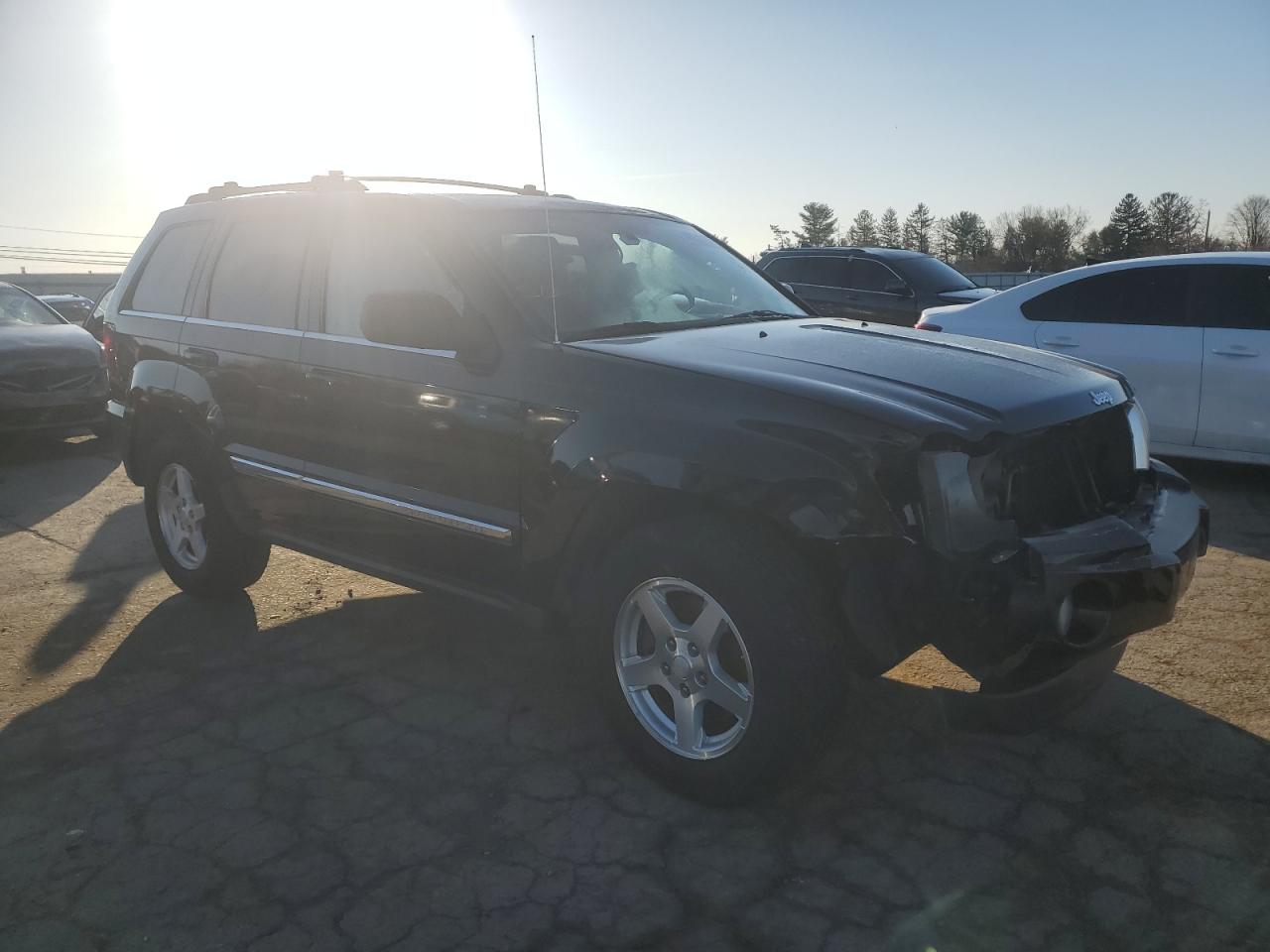 2005 Jeep Grand Cherokee - Image 4