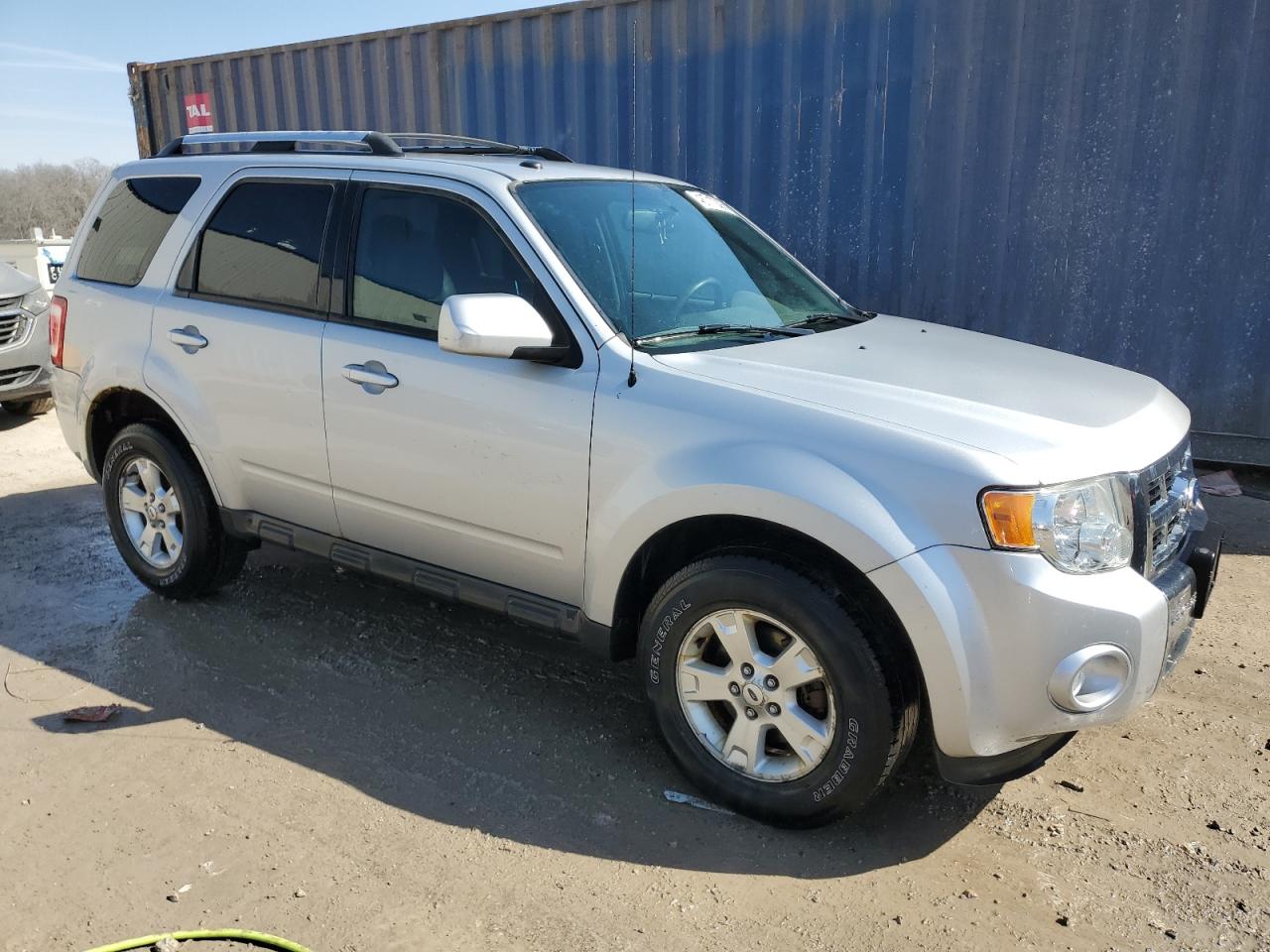 2011 Ford Escape - Image 4