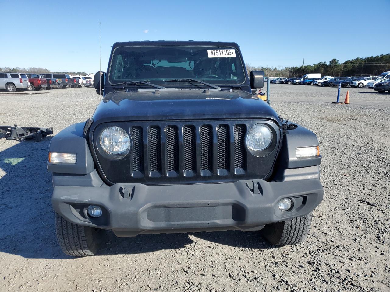 2018 Jeep Wrangler - Image 5