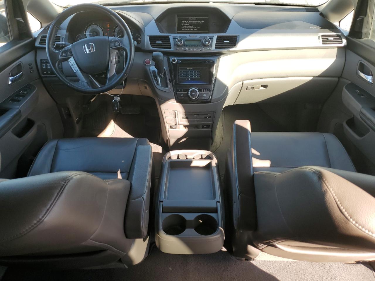 2014 Honda Odyssey - Image 8