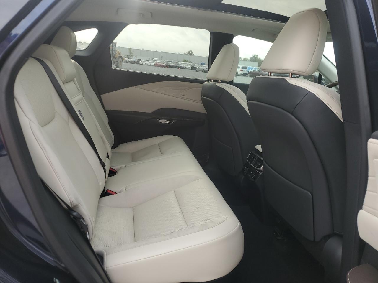 2024 Lexus RX - Image 11