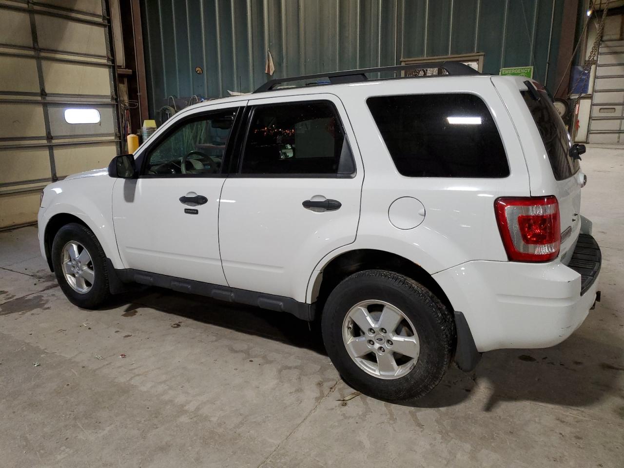 2011 Ford Escape - Image 2