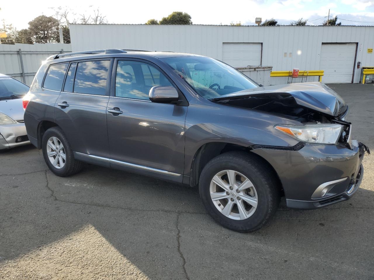 2013 Toyota Highlander - Image 4