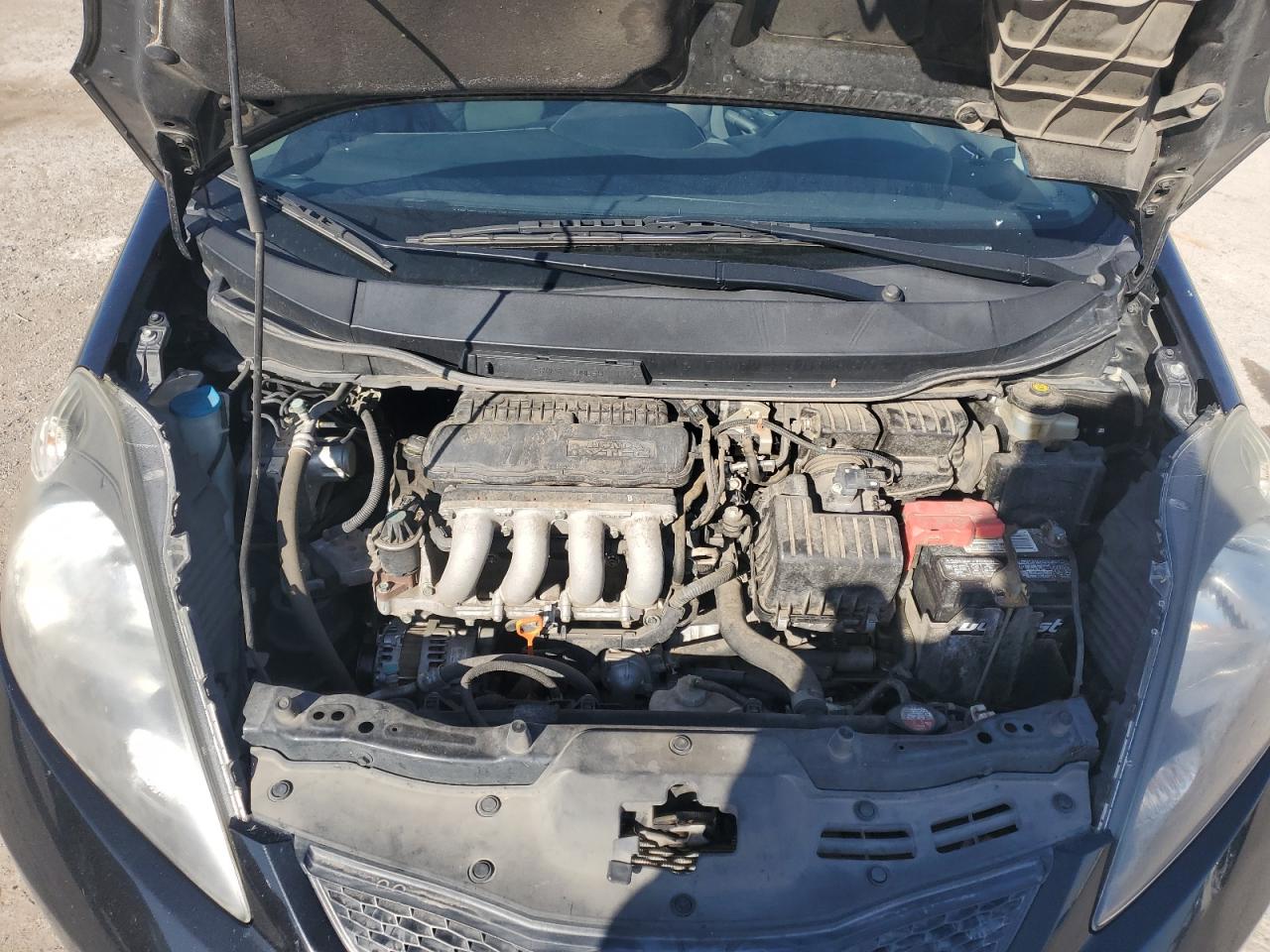 2013 Honda Fit - Image 13