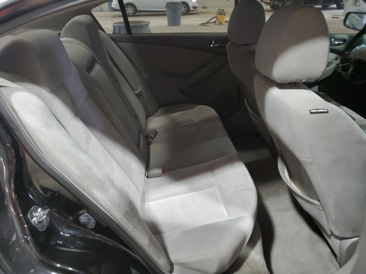 2007 Nissan Altima - Image 10