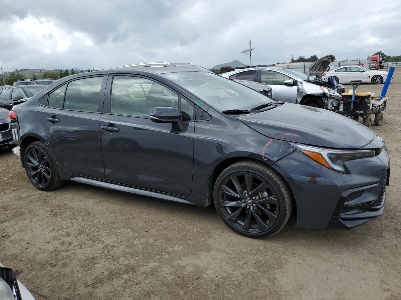 JTDBCMFE6R3047135 TOYOTA COROLLA 2024