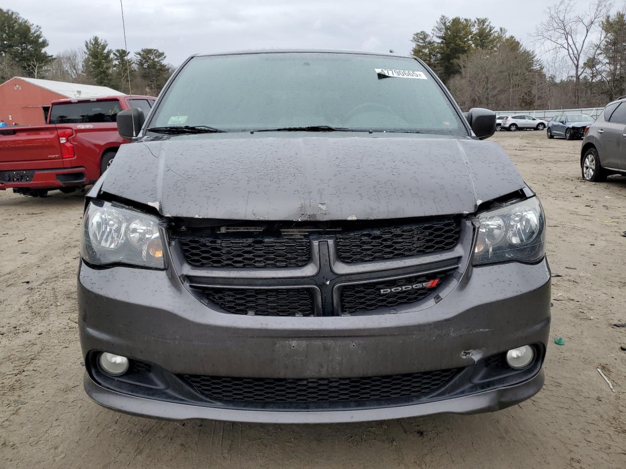 2017 Dodge Caravan - Image 5