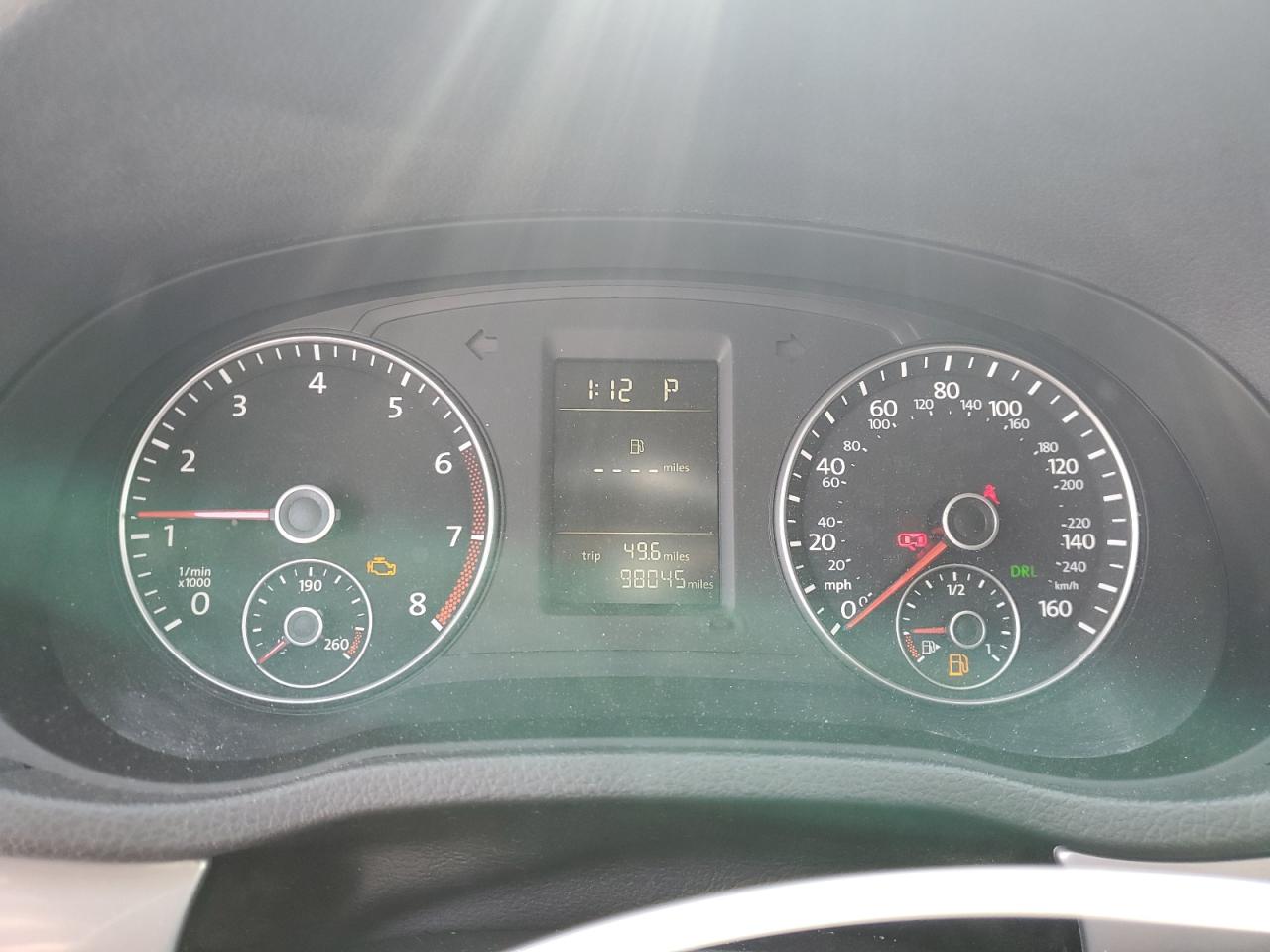 2015 Volkswagen Passat - Image 9