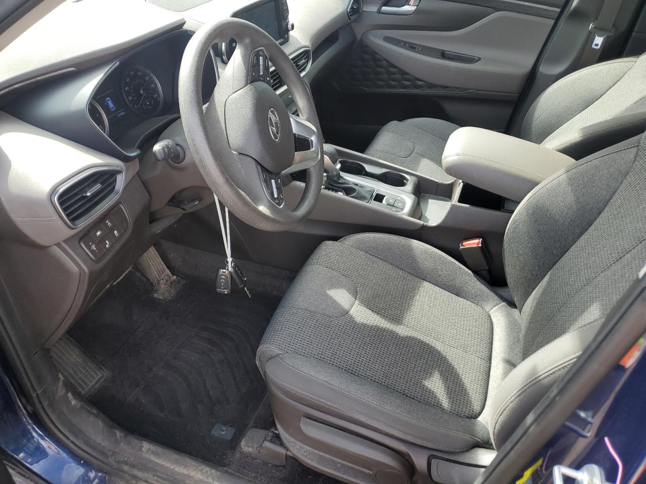 2019 Hyundai Santa Fe - Image 7