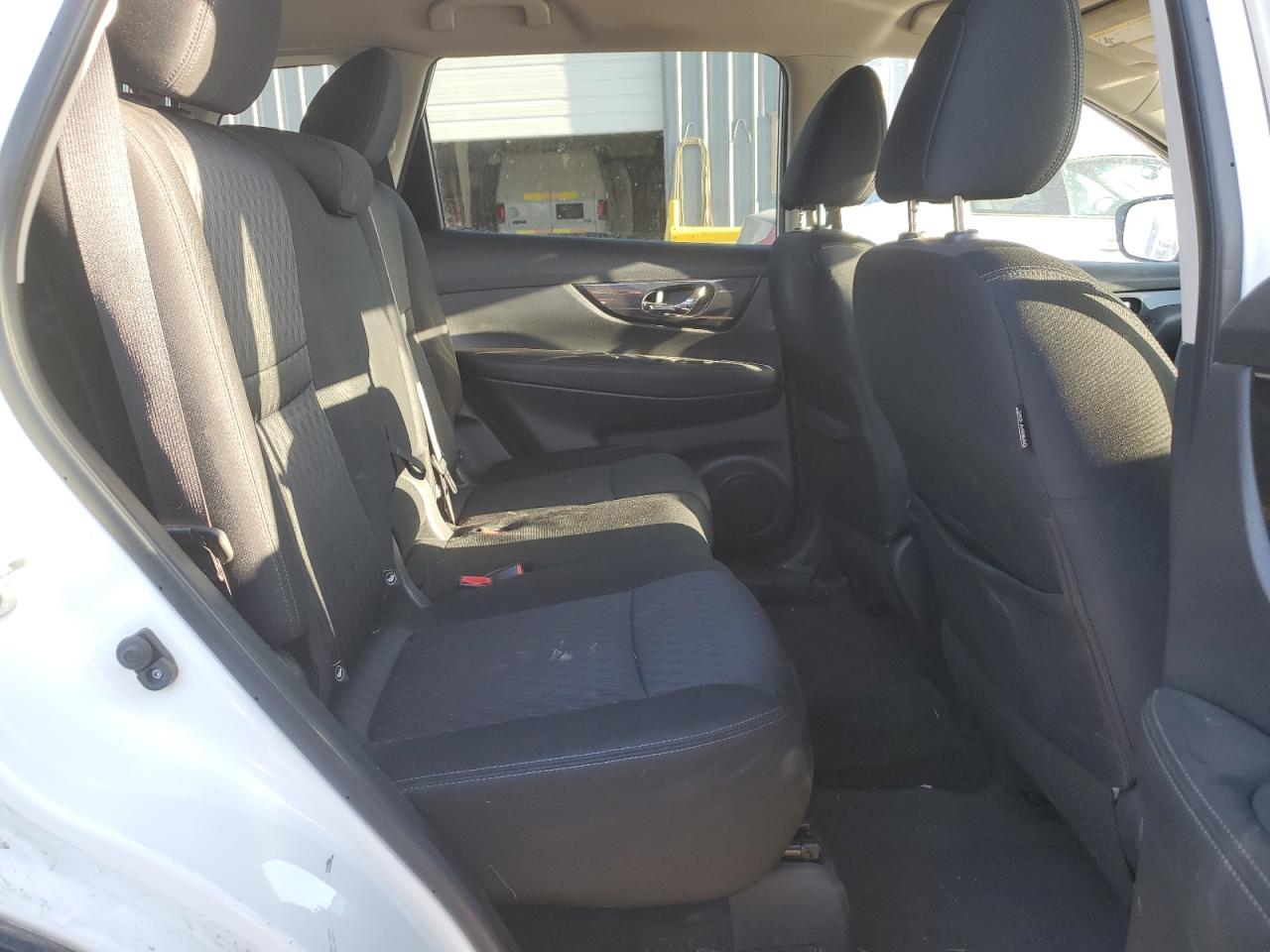KNMAT2MV2KP514102 NISSAN ROGUE 2019
